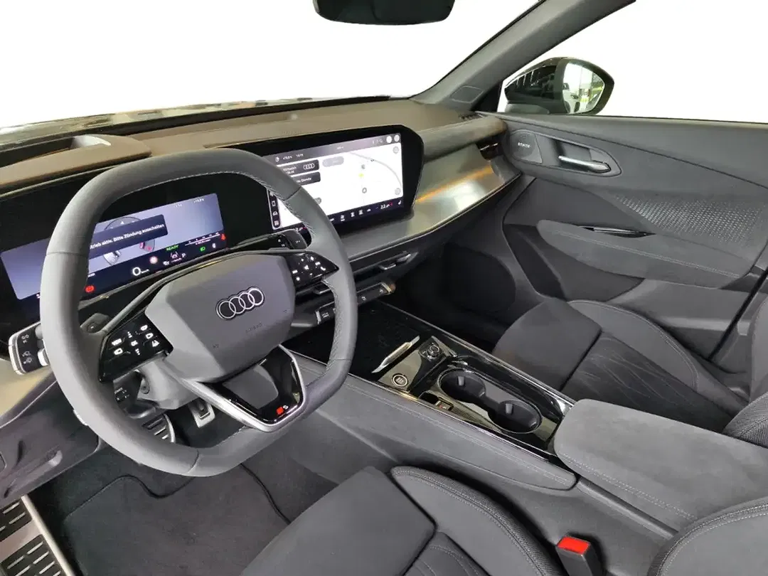 Audi Q3 - Thumbnail 13