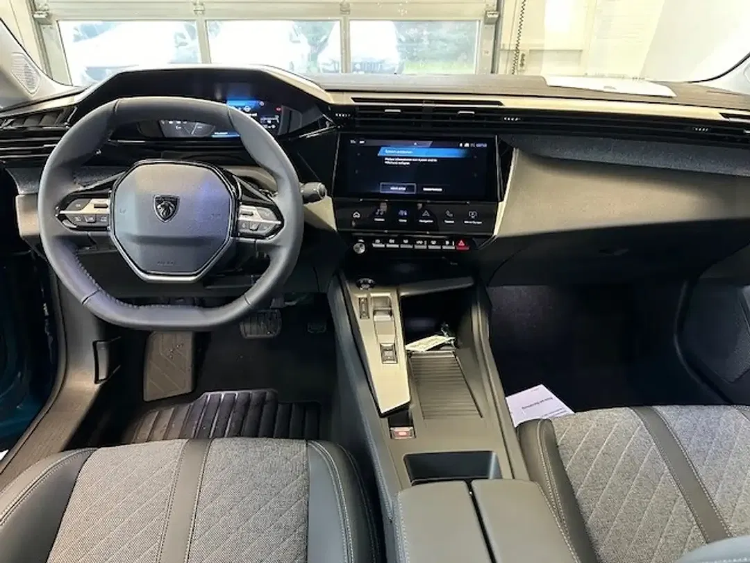 Peugeot 408 - Thumbnail 7
