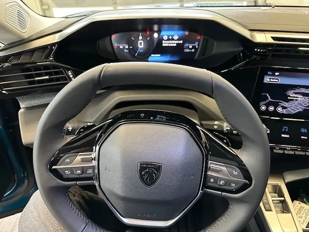 Peugeot 408 - Thumbnail 9