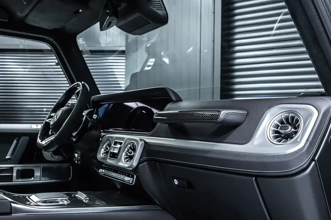 Mercedes-Benz G 63 AMG - Thumbnail 12