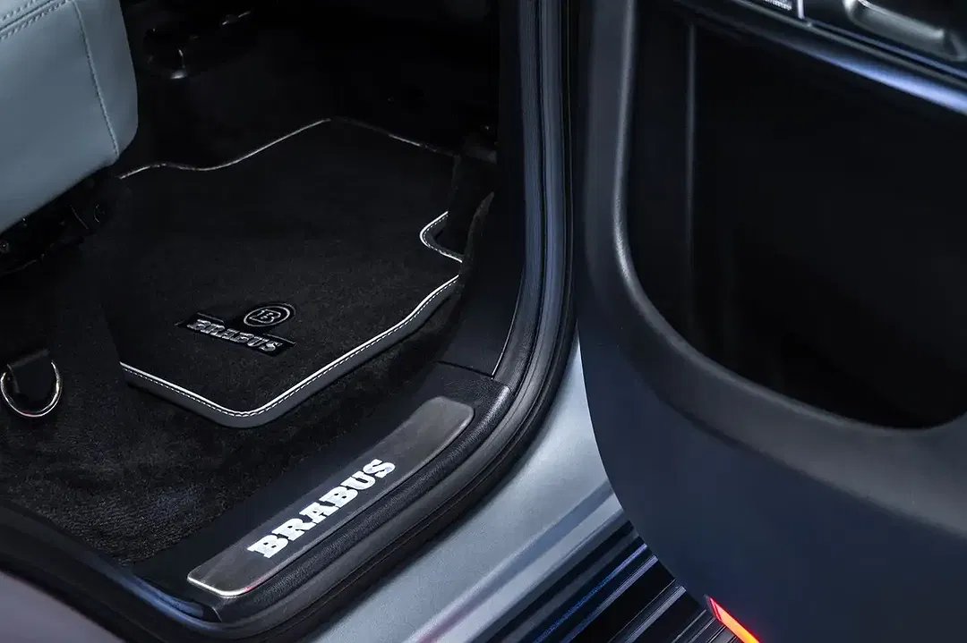 Mercedes-Benz G 63 AMG - Thumbnail 15
