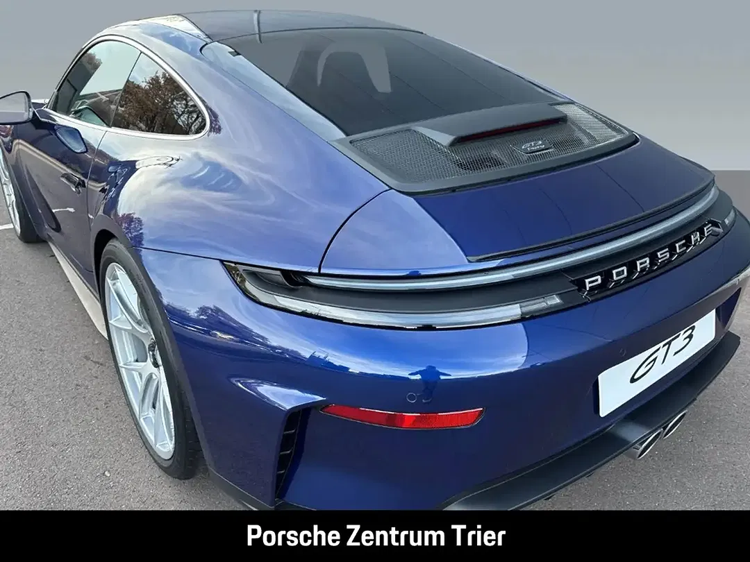 Porsche 992 - Thumbnail 10