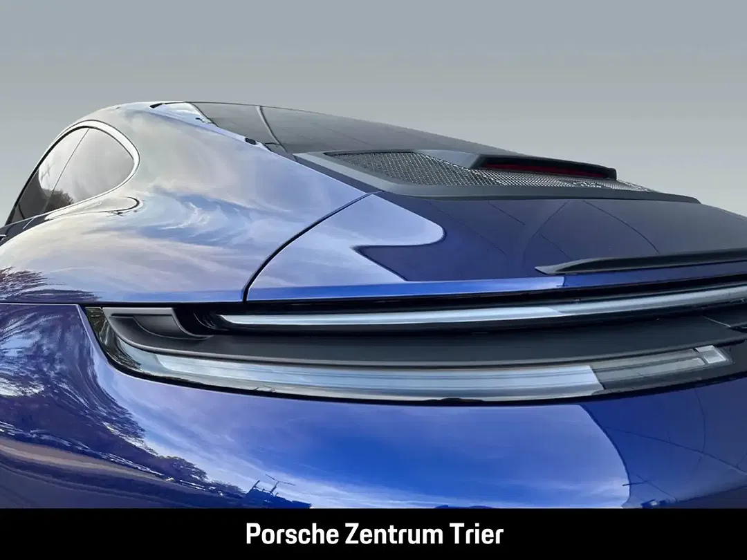 Porsche 992 - Thumbnail 12
