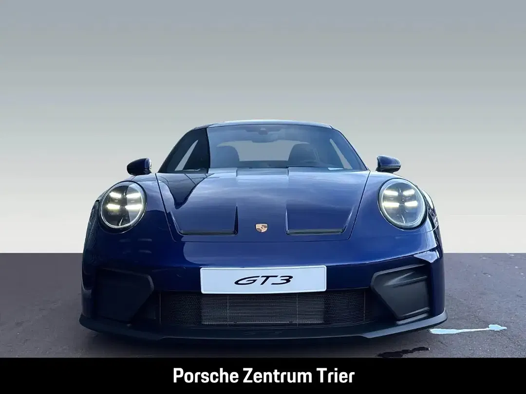 Porsche 992 - Thumbnail 6