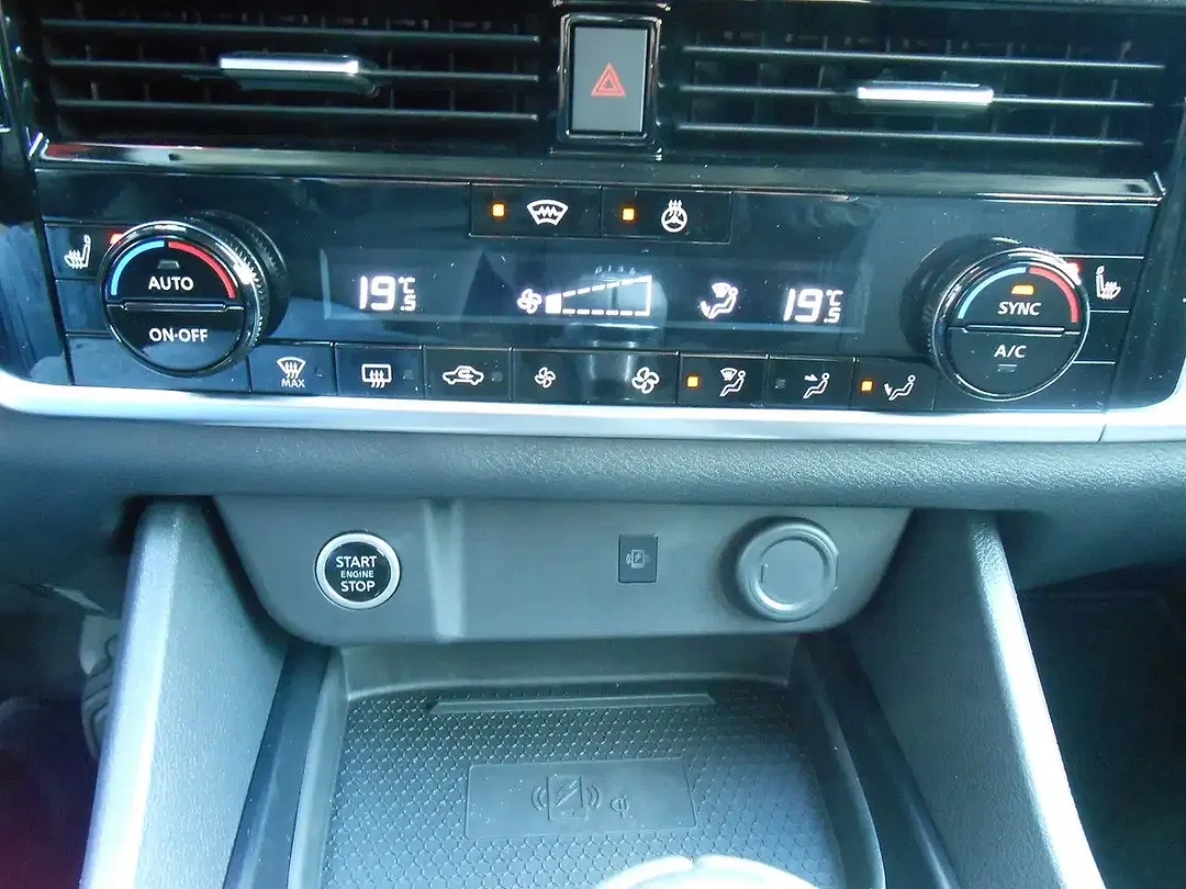 Nissan Qashqai - Thumbnail 12