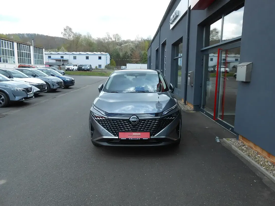 Nissan Qashqai - Thumbnail 2