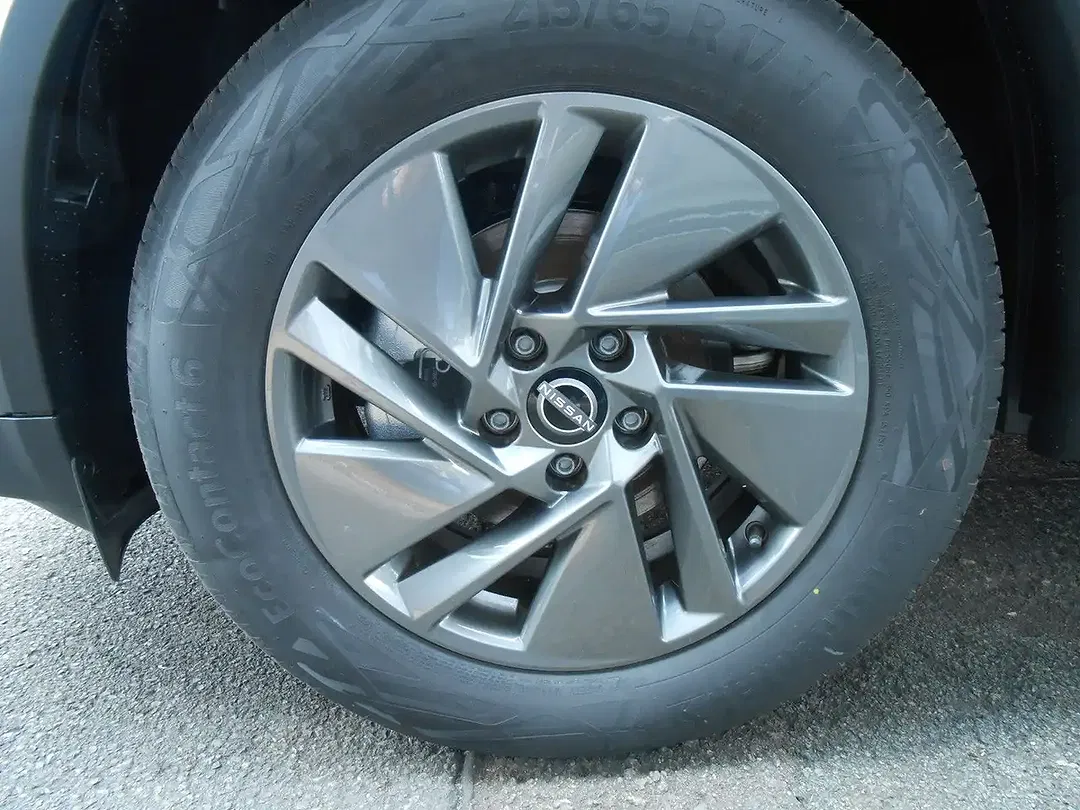 Nissan Qashqai - Thumbnail 4