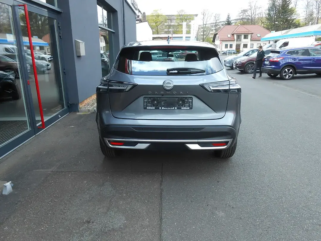 Nissan Qashqai - Thumbnail 6