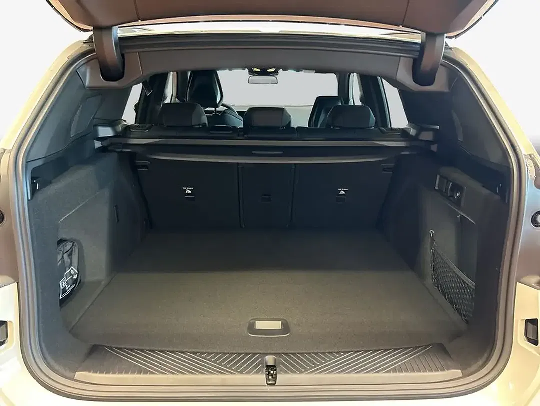 BMW X3 - Thumbnail 9