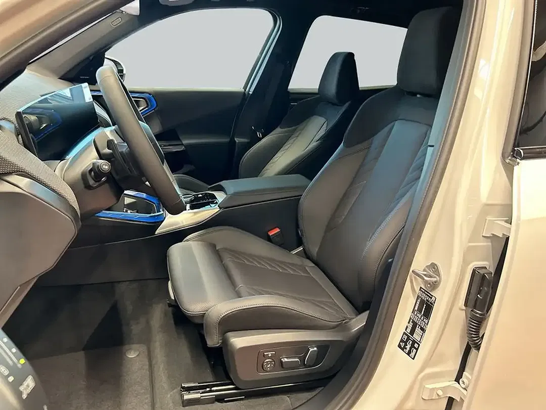 BMW X3 - Thumbnail 11