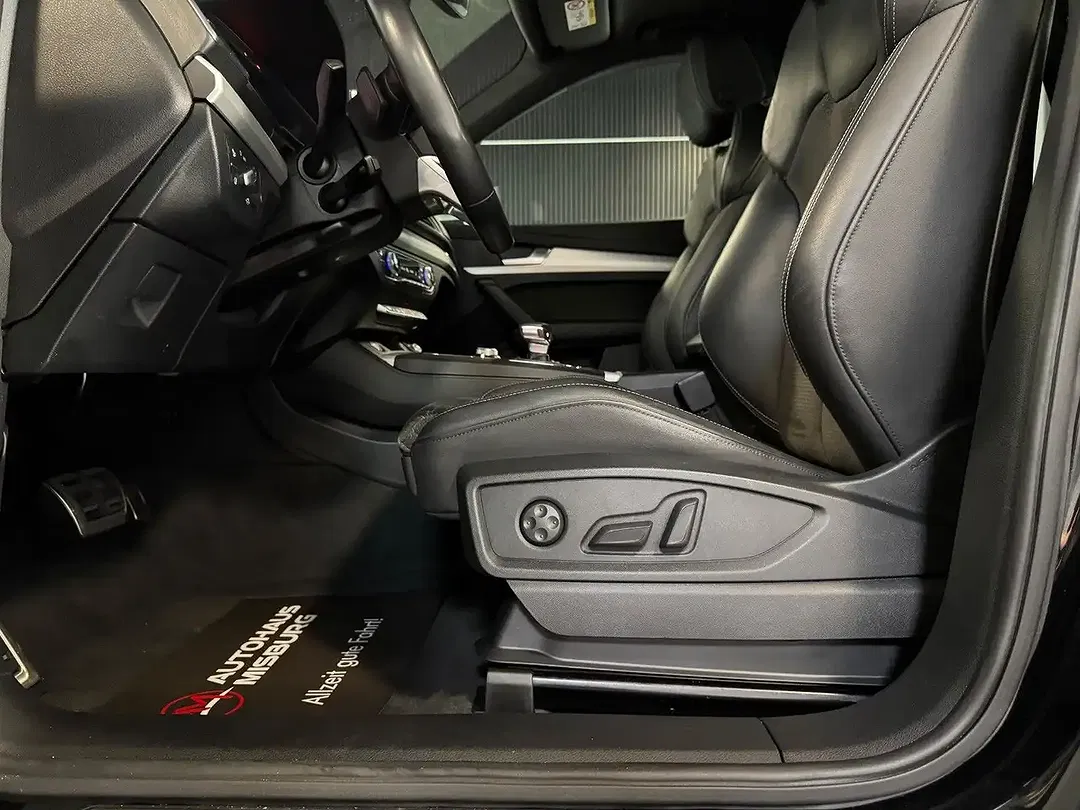 Audi SQ5 - Thumbnail 11