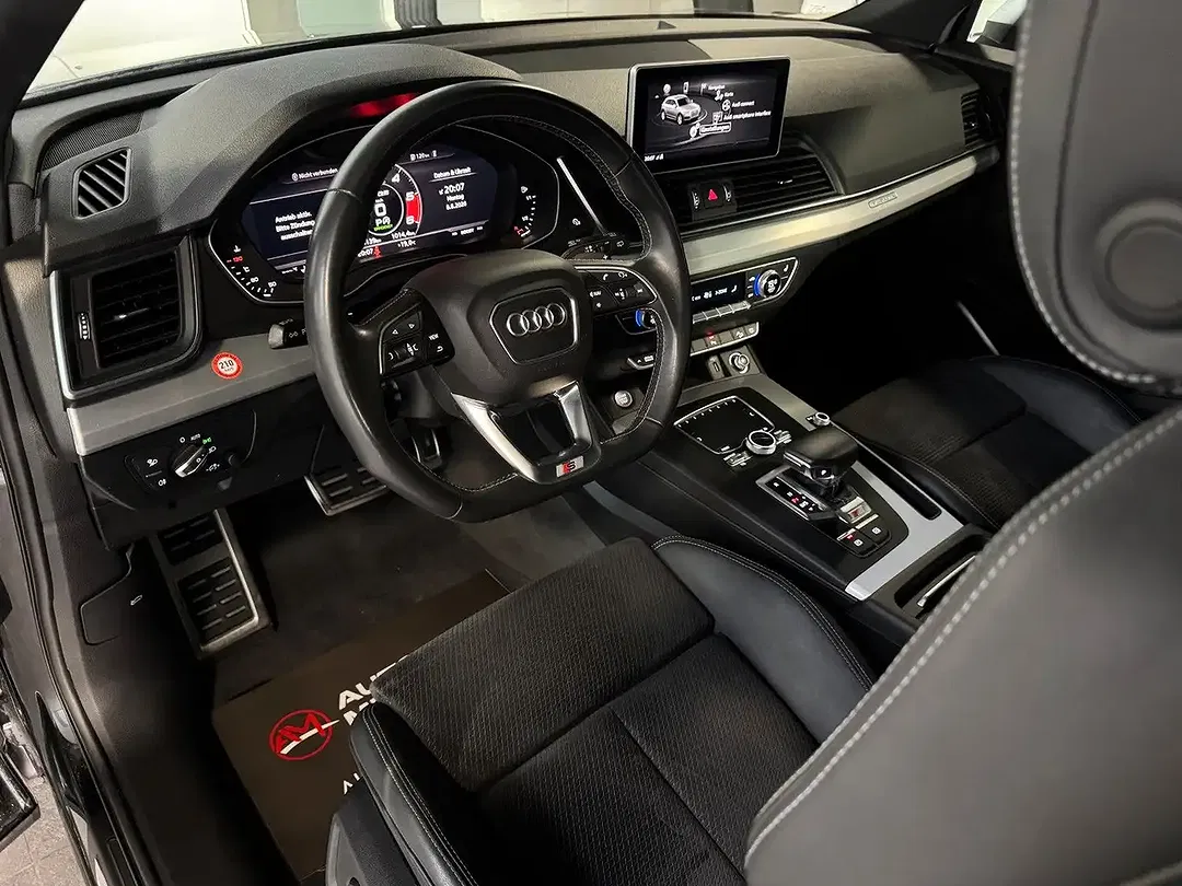 Audi SQ5 - Thumbnail 12