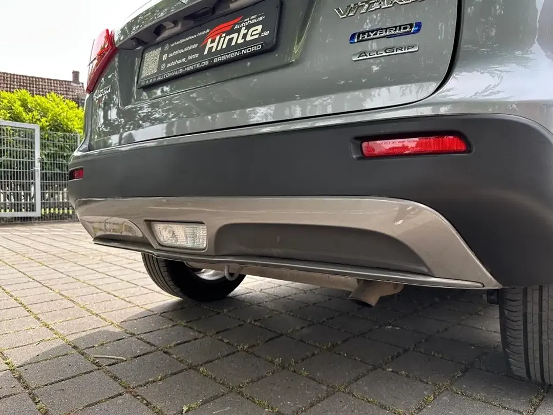 Suzuki Vitara - Thumbnail 14