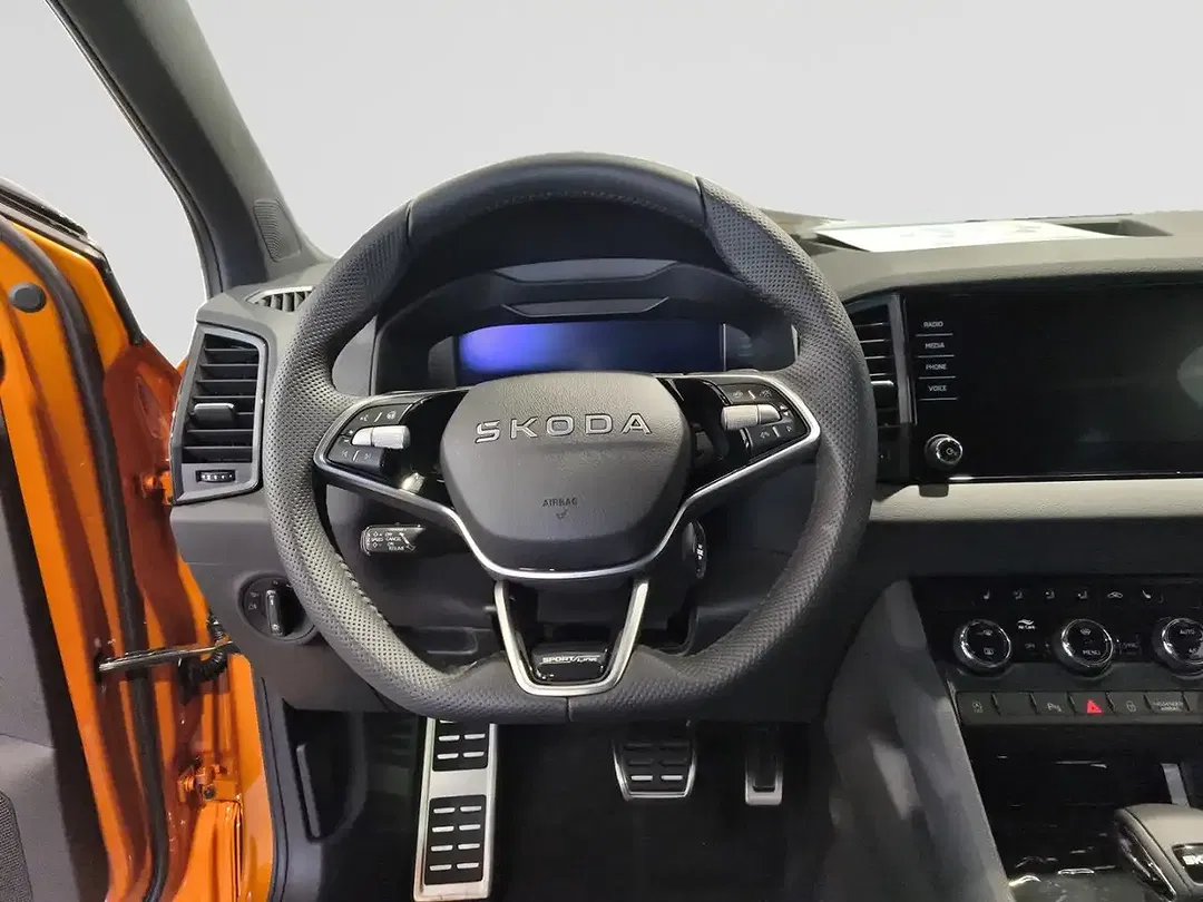 Skoda Karoq - Thumbnail 12