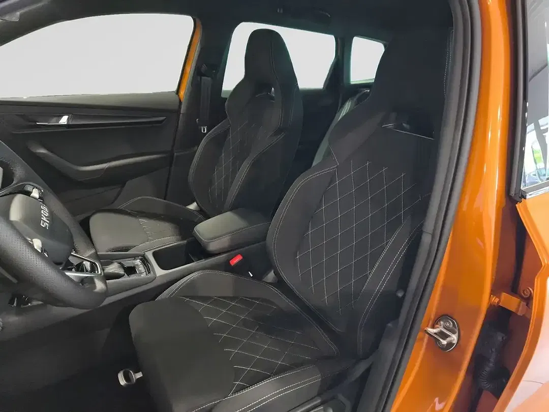 Skoda Karoq - Thumbnail 9