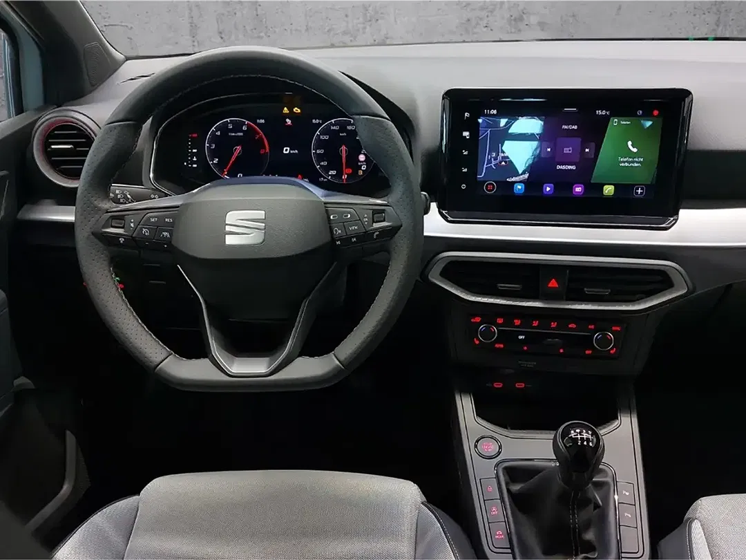 SEAT Arona - Thumbnail 12
