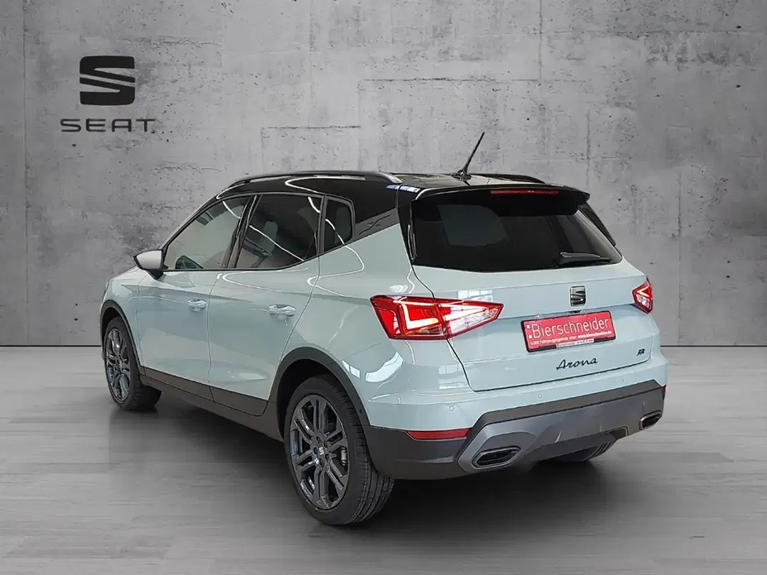 SEAT Arona - Thumbnail 5