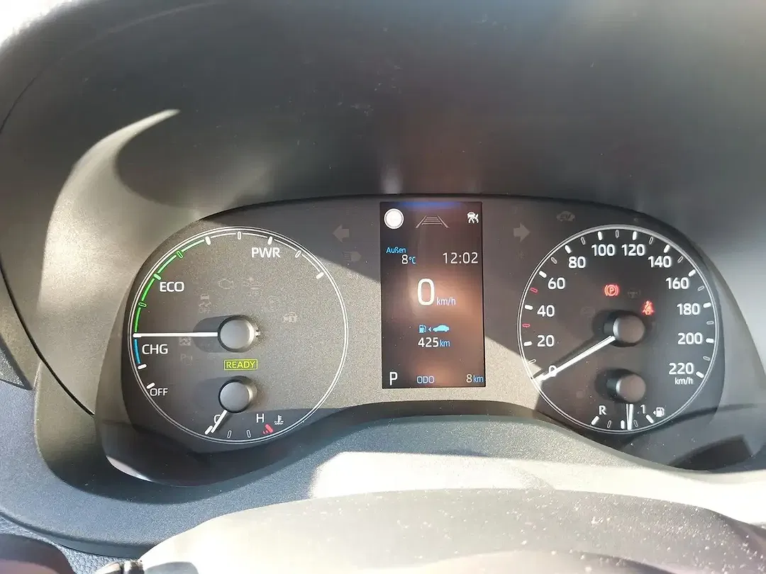 Toyota Yaris - Thumbnail 8