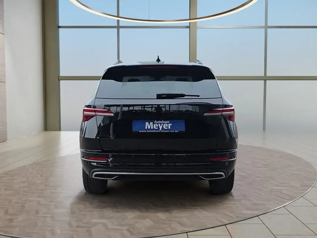 Skoda Karoq - Thumbnail 4