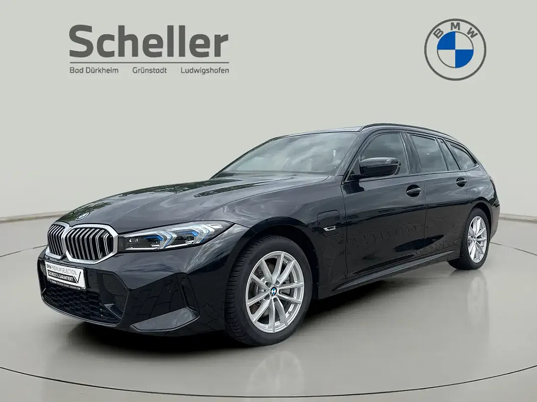 BMW 320 - Thumbnail 1