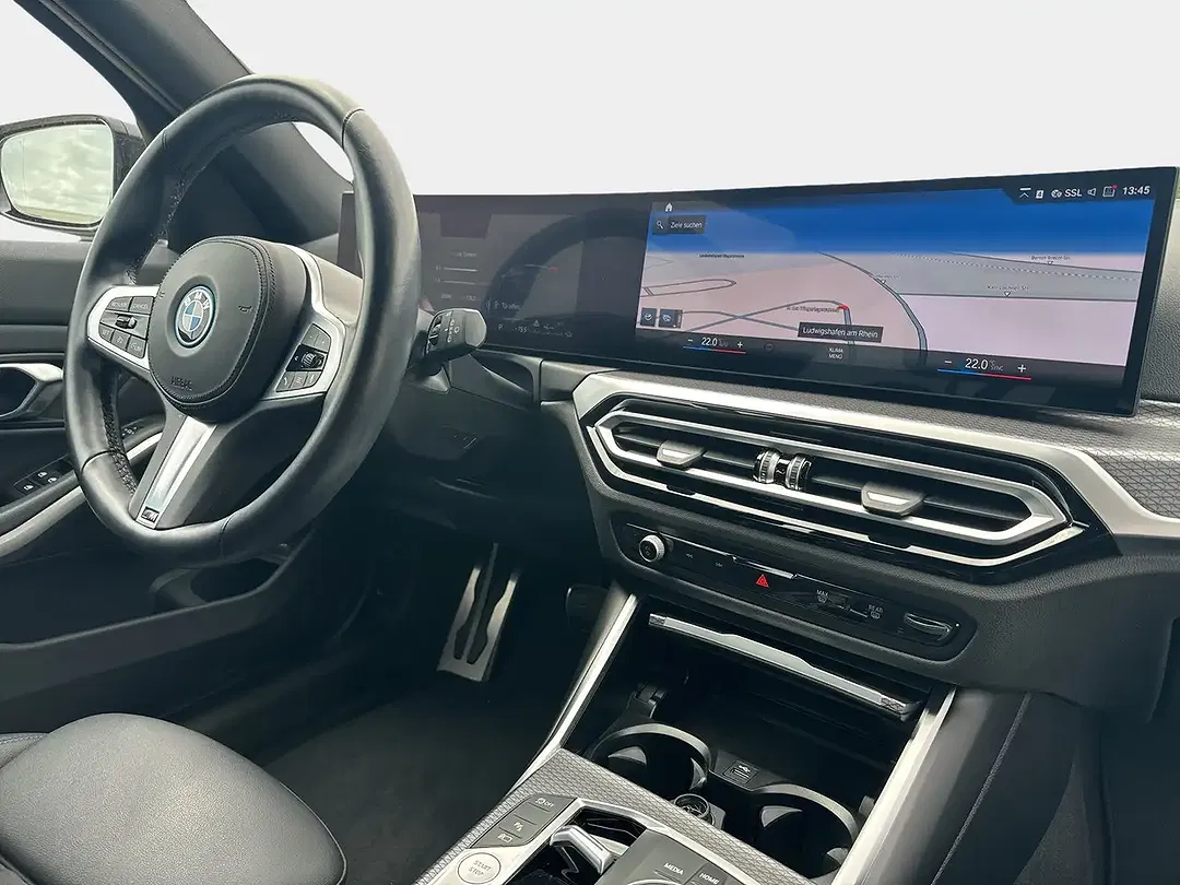 BMW 320 - Thumbnail 14