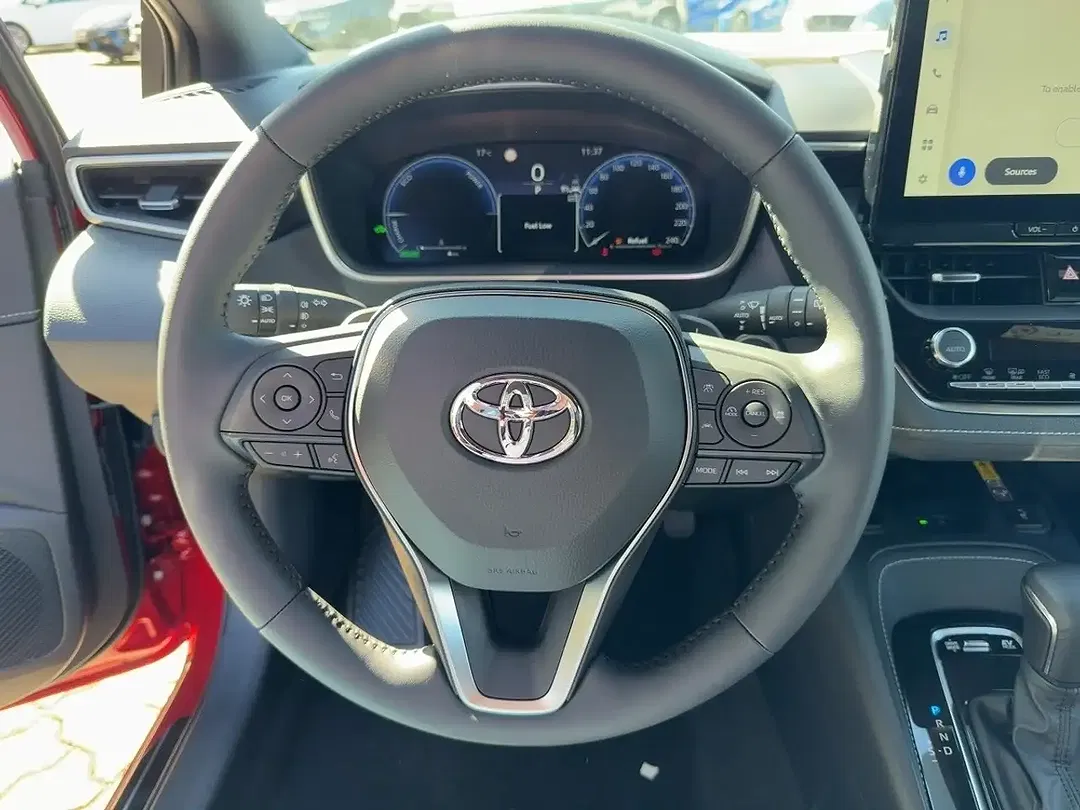 Toyota Corolla - Thumbnail 9