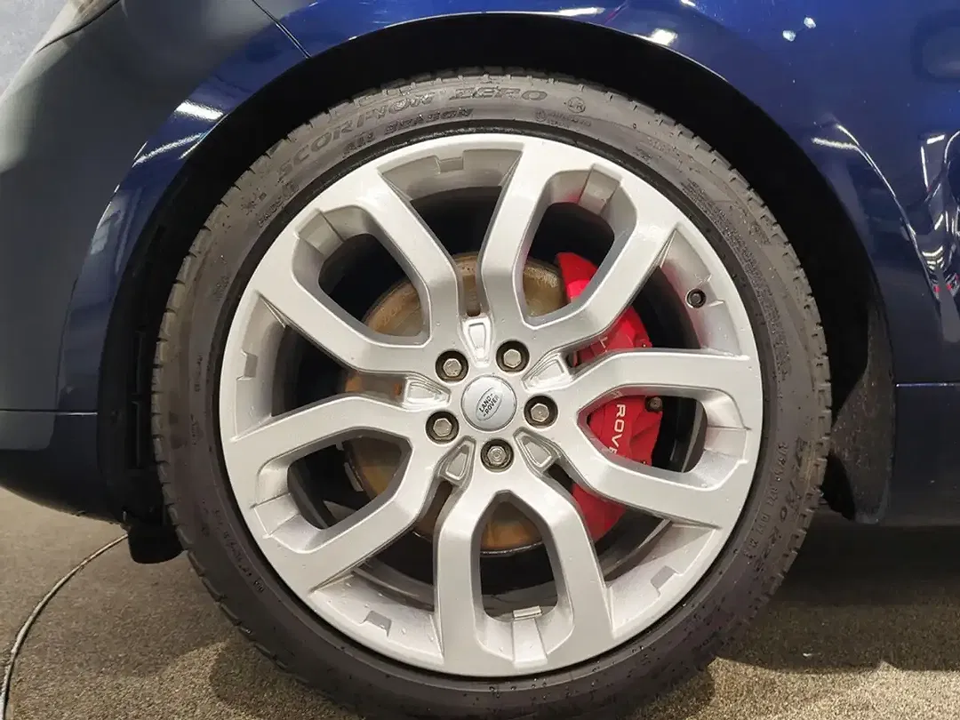 Land Rover Range Rover Sport - Thumbnail 9