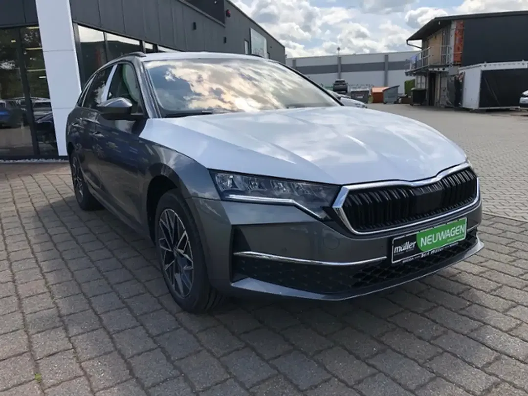Skoda Octavia - Thumbnail 3
