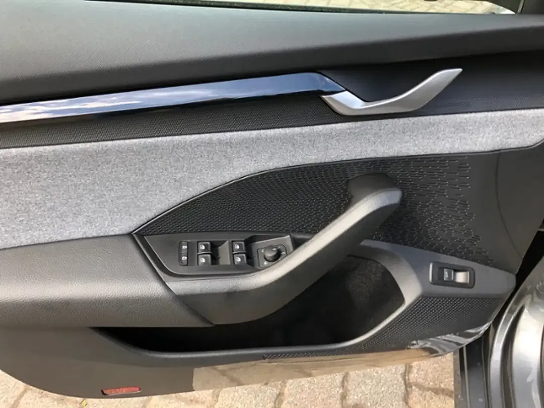 Skoda Octavia - Thumbnail 6