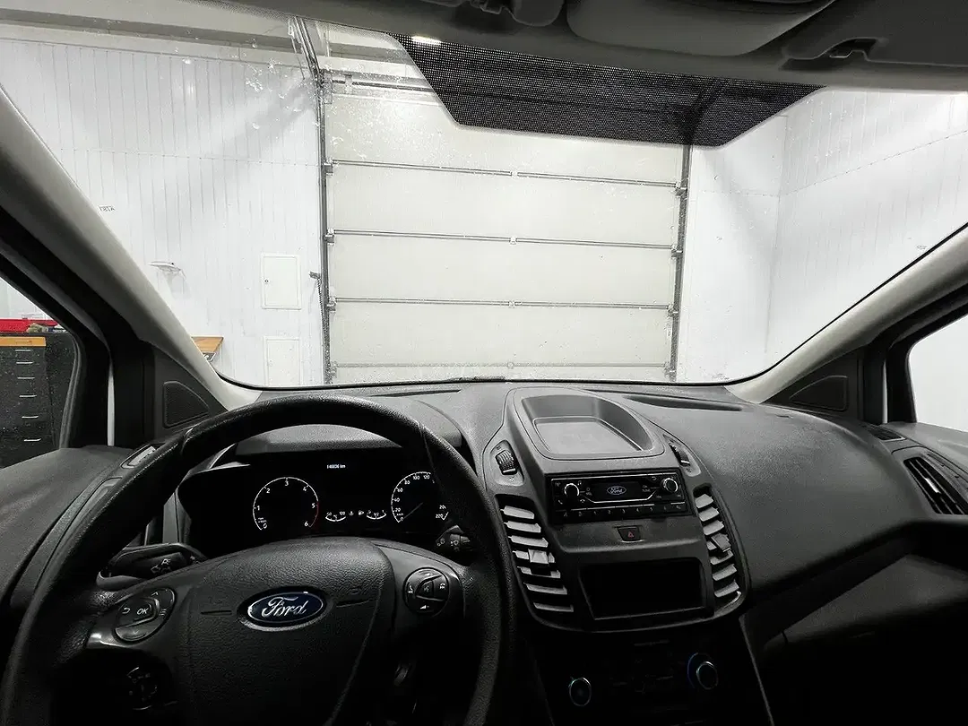 Ford Transit Connect - Thumbnail 10