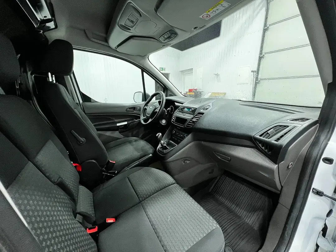 Ford Transit Connect - Thumbnail 13