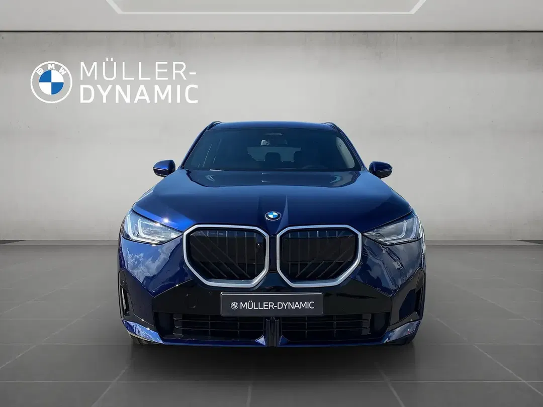 BMW X3 - Thumbnail 2