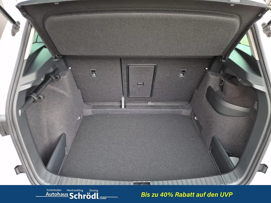 Skoda Karoq - Thumbnail 9