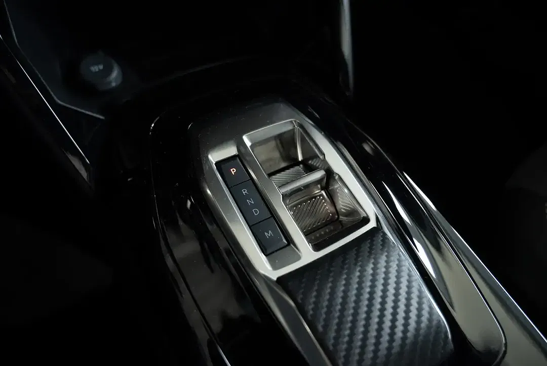 Peugeot 2008 - Thumbnail 10