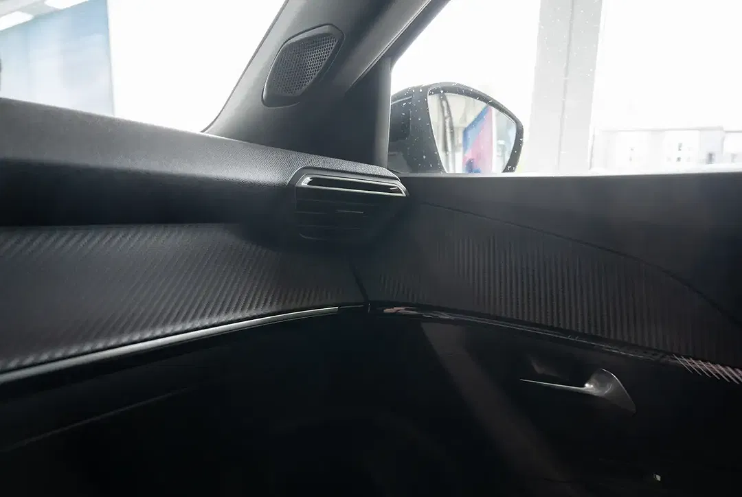 Peugeot 2008 - Thumbnail 11