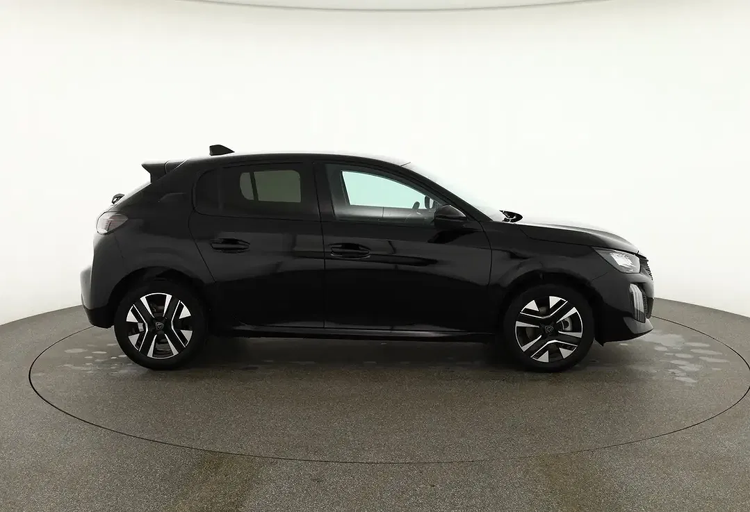 Peugeot 208 - Thumbnail 5