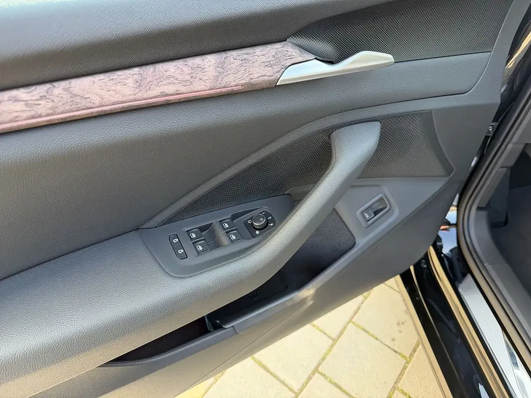 Skoda Superb - Thumbnail 14