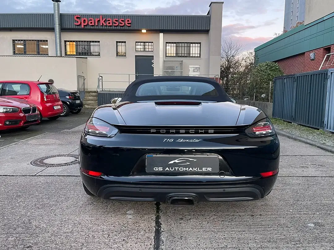 Porsche Boxster - Thumbnail 6