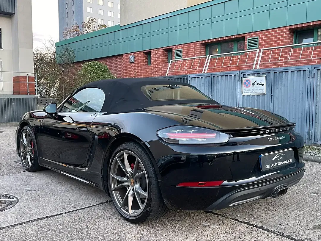 Porsche Boxster - Thumbnail 7