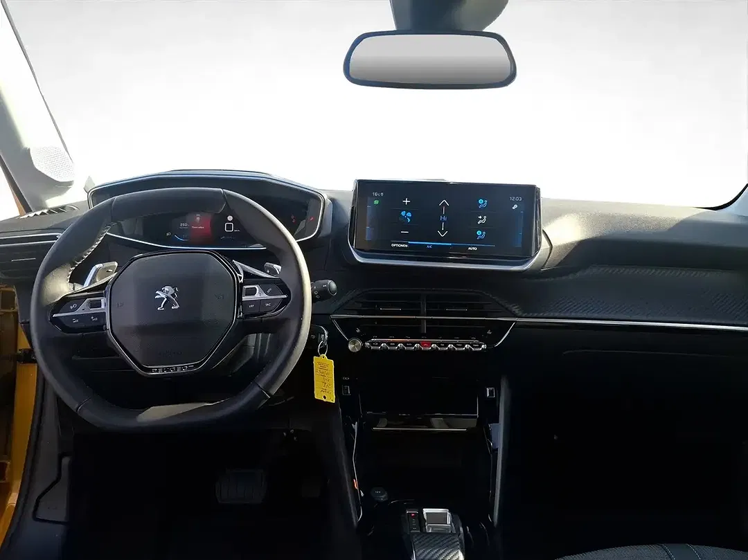 Peugeot 208 - Thumbnail 13