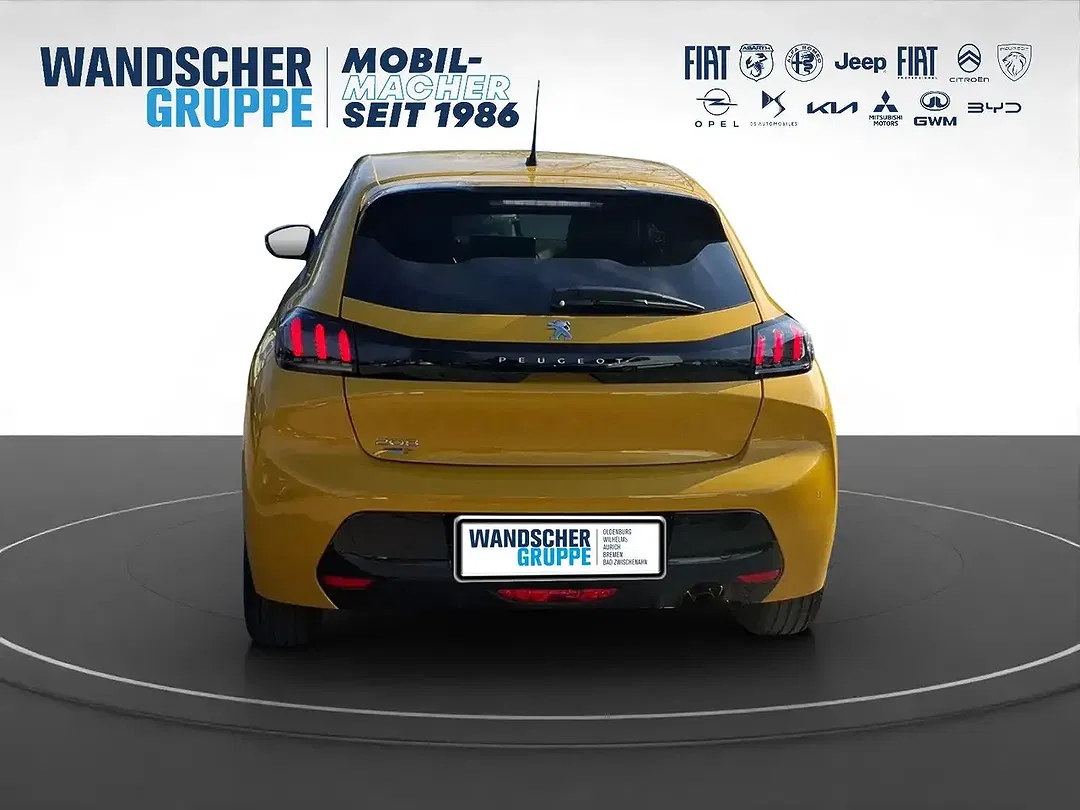 Peugeot 208 - Thumbnail 4