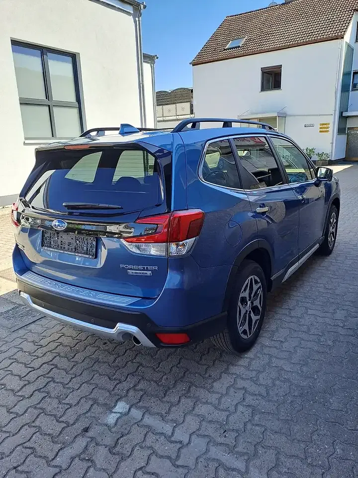 Subaru Forester - Thumbnail 3