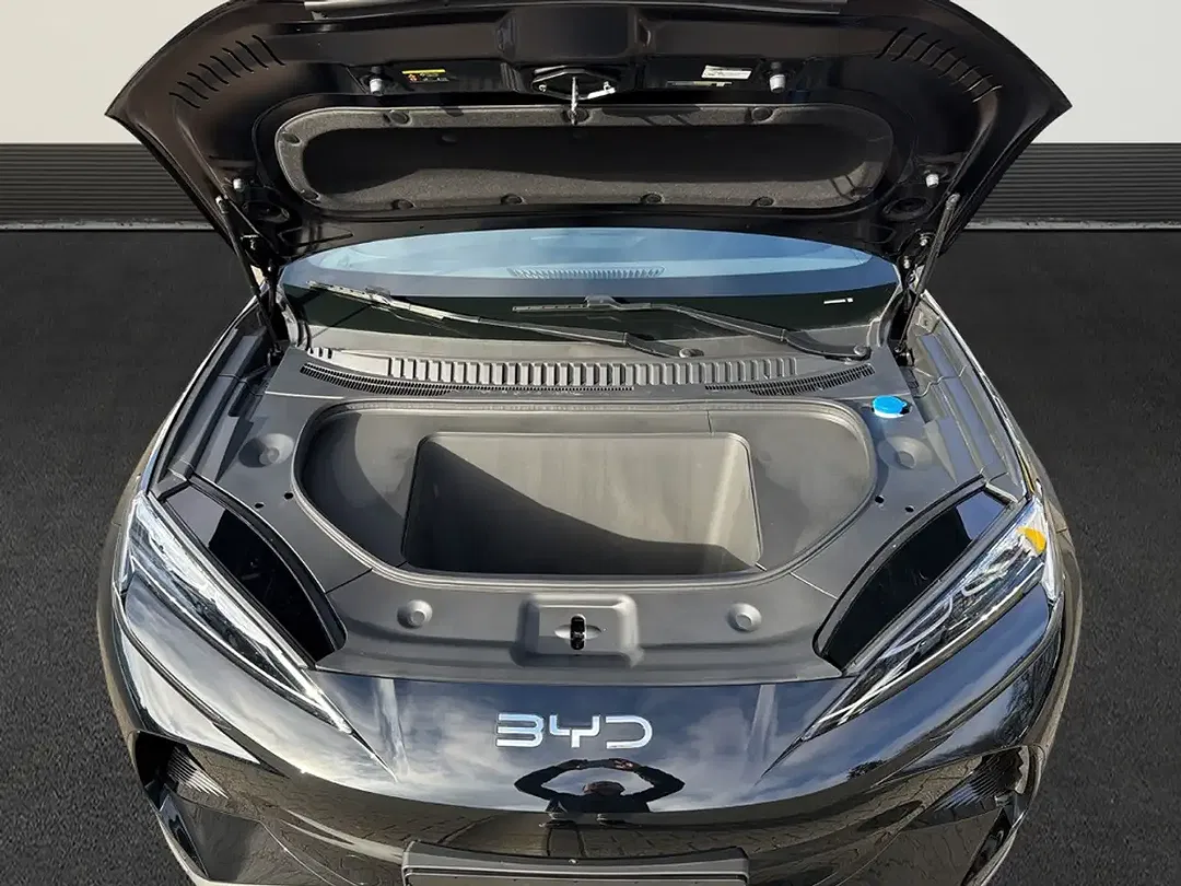 BYD Sealion 7 - Thumbnail 18