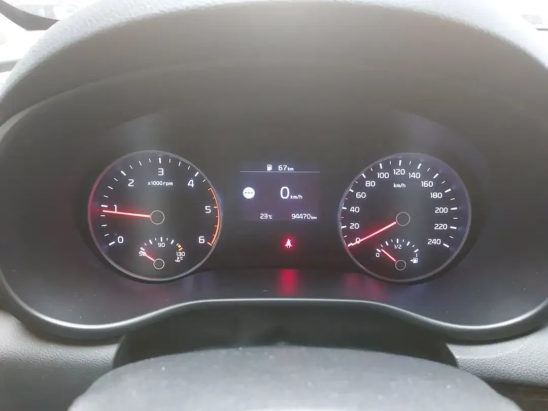 Kia Sportage - Thumbnail 8