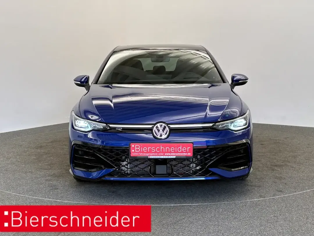 Volkswagen Golf - Thumbnail 2