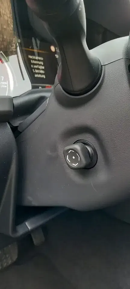 Toyota Land Cruiser - Thumbnail 13