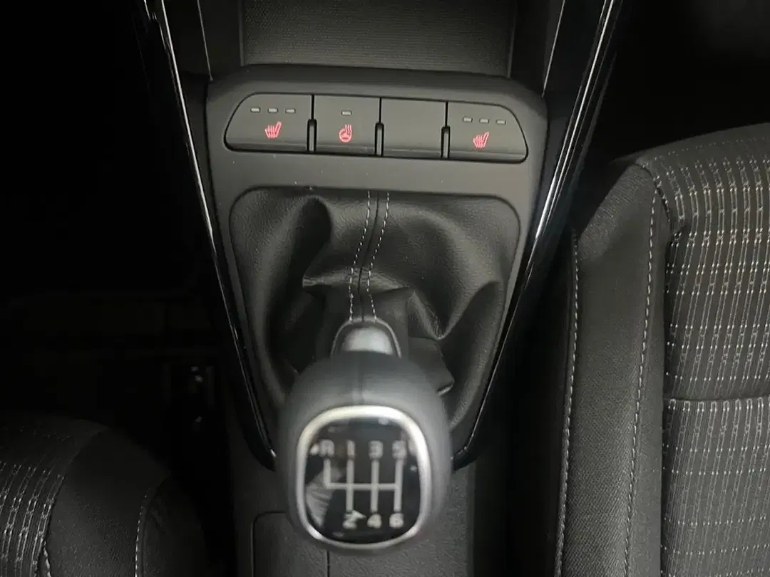 Kia Stonic - Thumbnail 14