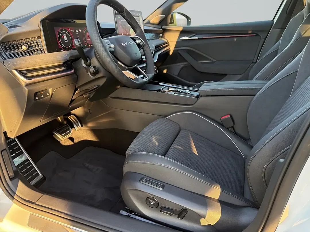 Skoda Superb - Thumbnail 13