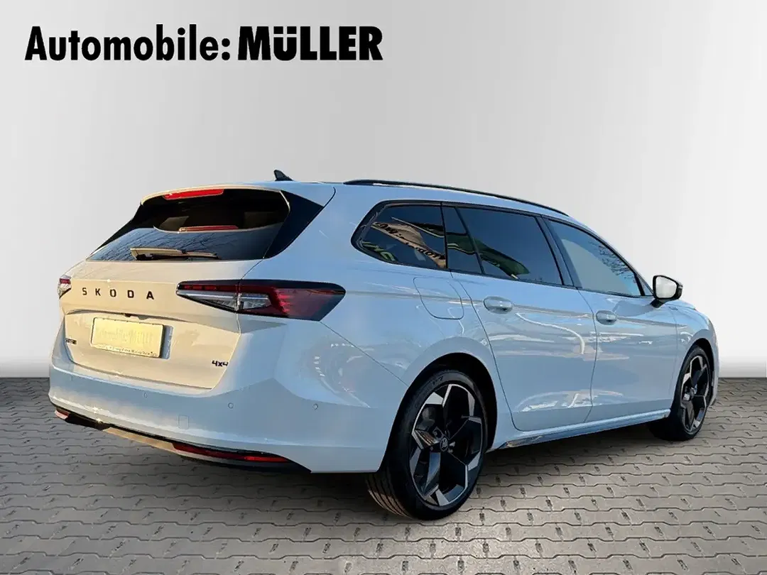 Skoda Superb - Thumbnail 8