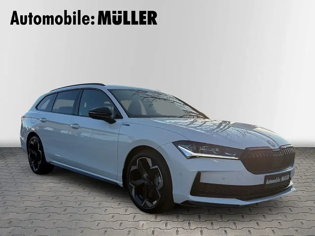 Skoda Superb - Thumbnail 9